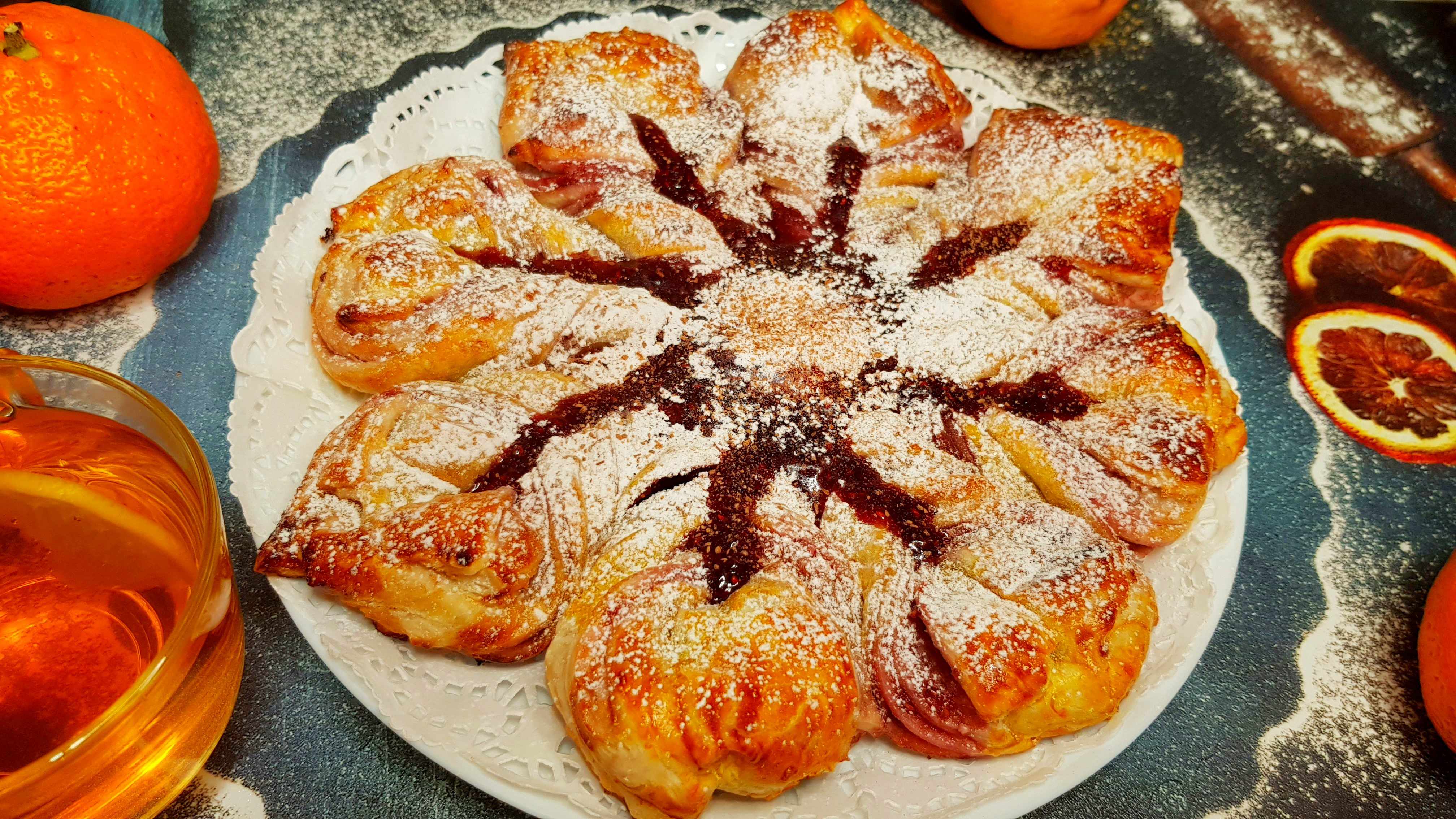 Волшебное малиновое угощение к чаю «Рождественская звезда» подарит Вам яркие вкусовые эмоции! смотреть онлайн