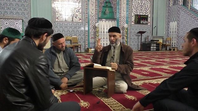 Сады праведных - 1 урок | Имам Мухьаммад смотреть онлайн