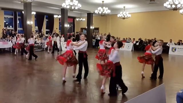 Грація- Чемпіонат Європи- Братислава 2.12.2017 смотреть онлайн