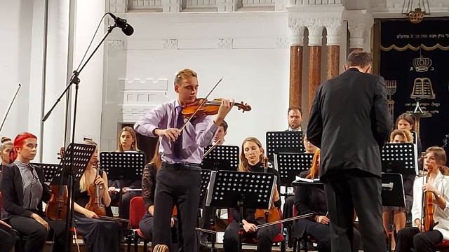 Andrej Balaž, Tchaikovsky: Violin Concerto in D major, Op 35 смотреть онлайн