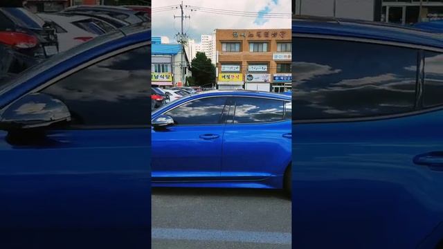 Kia Stinger GT смотреть онлайн