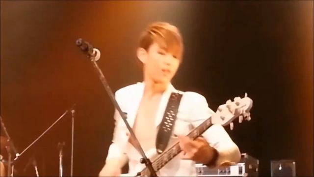 LED APPLE CRACK PART 2 смотреть онлайн