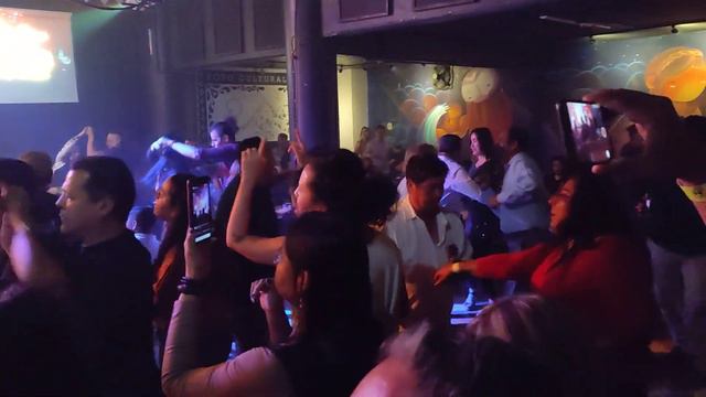 🇦🇲Cumbia Sampuesana🇦🇲 Carmelo Torres en el Foro Cultural Hilvana смотреть онлайн