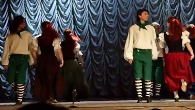 Школа "Бассданс" (Минск) - Буррэ Св. Патрика смотреть онлайн