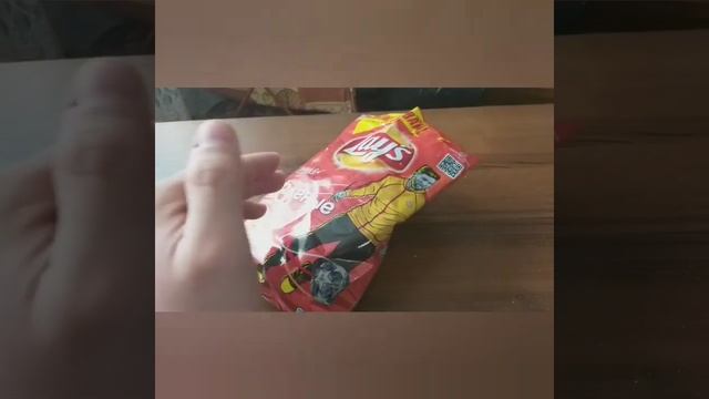 LAYS ПАПРИКА. ОБЗОР смотреть онлайн