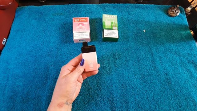 ELFBAR vs SWFT disposable vape review! DELICIOUS! 18+ смотреть онлайн