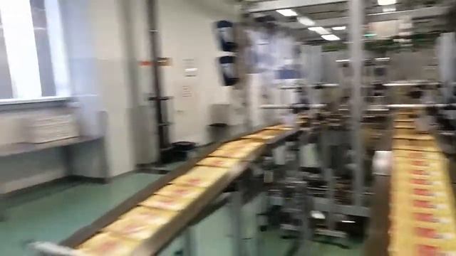 Производственная линия на шоколадной фабрике "Красный Октябрь" смотреть онлайн