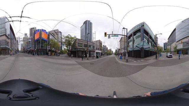【4K】Vancouver Bike Ride - Granville Street Covid 19 - 360° VR Video смотреть онлайн
