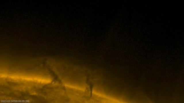 Ответ: Солнце, солнечные лучи, космос ... смотреть онлайн