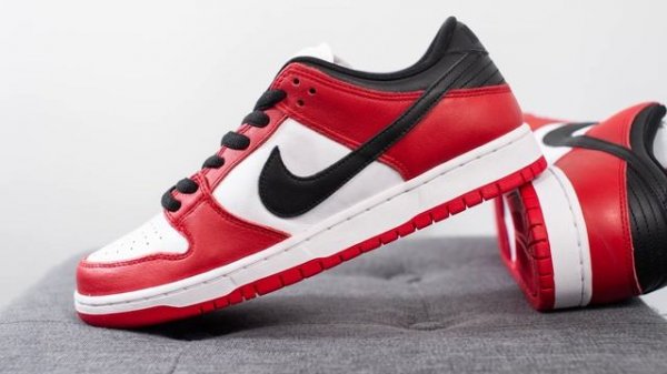 Nike SB Dunk Low Pro "J-Pack Chicago": Review & On-Feet