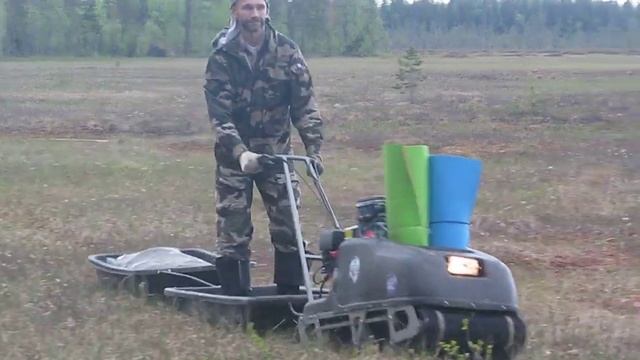 Движение мотобуксировщика летом - 13 (май 2010) смотреть онлайн