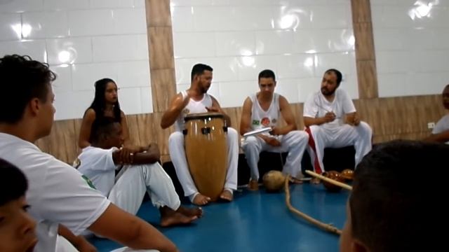 Negro Nagô - Ginga e Balanço Capoeira смотреть онлайн