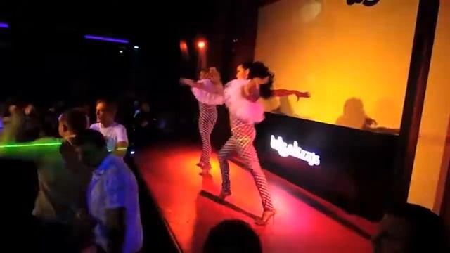 ЛИМУЗИН-PARTY в Ночном Клубе "ШЁЛК" смотреть онлайн