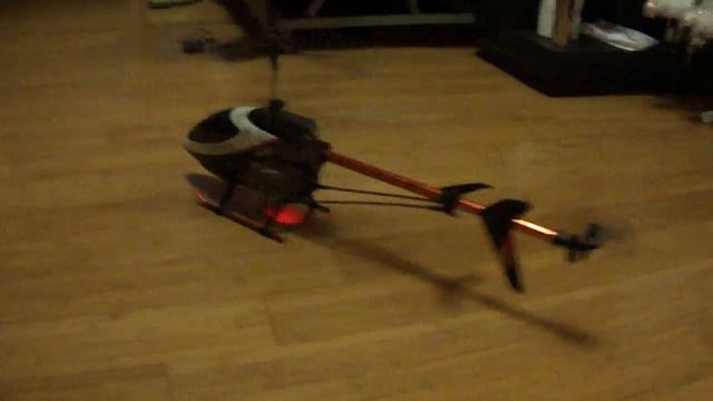 Радиоуправляемый вертолёт с камерой Udi RC U12A смотреть онлайн