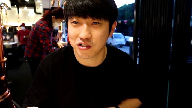 ЕШЬ И ПЕЙ СКОЛЬКО ХОЧЕШЬ ЗА 1000 руб! ОТМЕЧАЕМ 100К ПОДПИСЧИКОВ! НИКОЛАЙ ПО-КОРЕЙСКИ