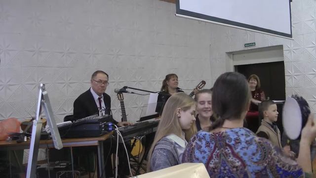 В.Полянцев и Н.Нойкина Кубинская Самба со студентами смотреть онлайн