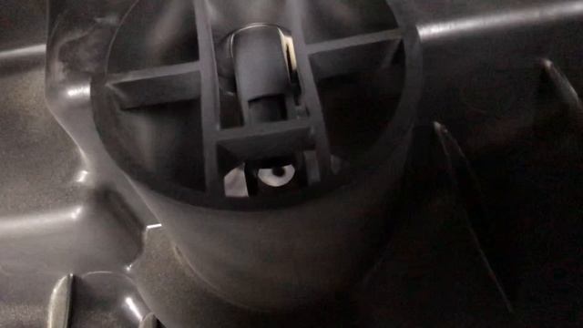 Замена датчика давления масла и воздушного фильтра двигателя Тойота Харриер. смотреть онлайн