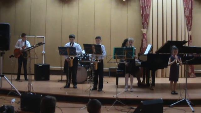Одинокий пастух Ансамбль Ликино-Дулёвской ДШИ Препод. Осипов А.А., конц. Говорун О.А. смотреть онлайн