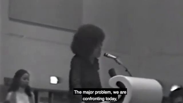 Angela Davis Tried To Warn Us Trailer смотреть онлайн