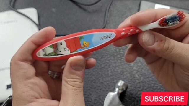 my Airpods Pro make a buzzing noise and it's unbearable... смотреть онлайн