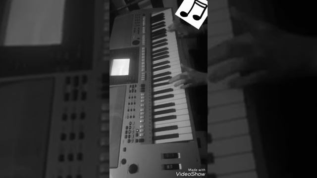Yiruma - River Flows In You | Yamaha PSR S700 смотреть онлайн