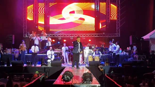 TEAM AUDIO ACOUSTIC RCF HDL20 Y CONSOLA SQ6 ALLEN&HEATH смотреть онлайн