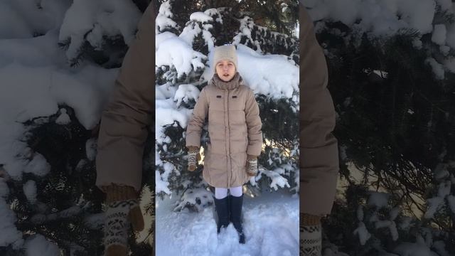 Страна читающая — Валерия Скудалова читает произведение «Стрекоза и Муравей» И. А. Крылова смотреть онлайн