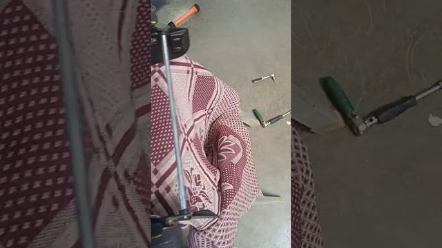 Снятие центральной консоли хХендай Дженезис(1) смотреть онлайн