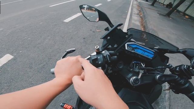 Tips and Tricks | How to ride a Manual Sportsbike (Basic Tutorial) ft. CBR150R v3 смотреть онлайн