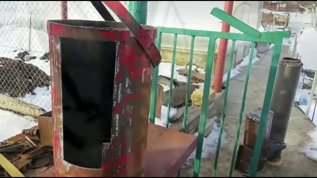 дровяная РАКЕТНАЯ ПЕЧЬ ( 2) часть 2 ( I раздел) ROCKET STOVE смотреть онлайн