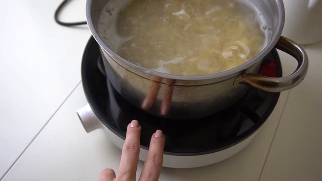 Обзор Индукционной плиты — Xiaomi Induction Cooker Lite смотреть онлайн