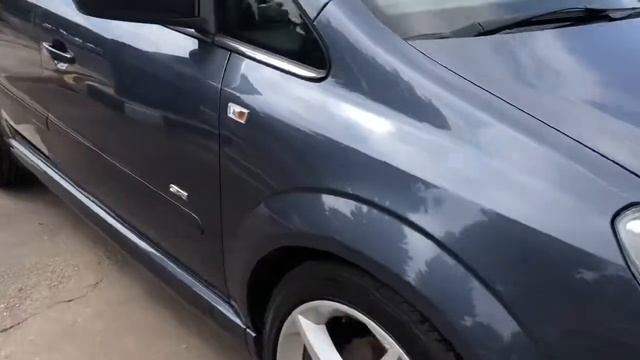 Vauxhall Zafira 1.8 i 16v SRi смотреть онлайн