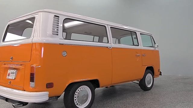 1974 Volkswagen Bus смотреть онлайн