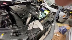 2012 Mercedes S550 (W221) oil change