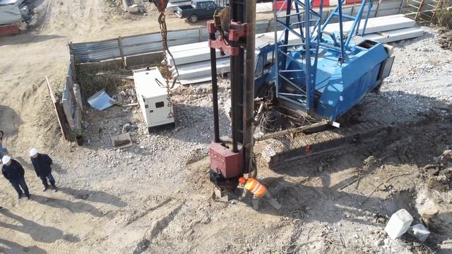 Строительство путепровода по шоссе Героев Сталинграда. смотреть онлайн