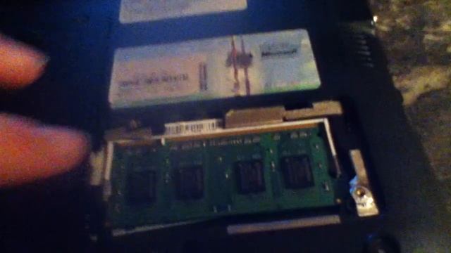 How to Upgrade the Acer Aspire One Memory (RAM) смотреть онлайн