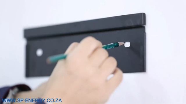 Deye 6.14kWh Lithium Ion Battery: Unboxing