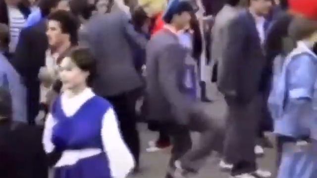 Тогда был взрослый день Ане маленький XD смотреть онлайн
