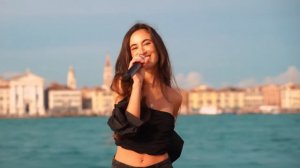 CHEAP-THRILLS-Sia-Benedetta-Caretta-feat_74.mp4