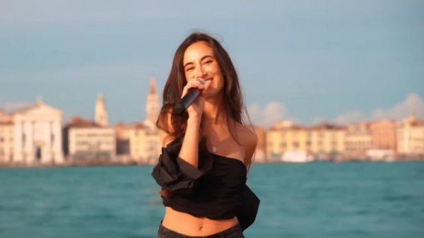 CHEAP-THRILLS-Sia-Benedetta-Caretta-feat_74.mp4