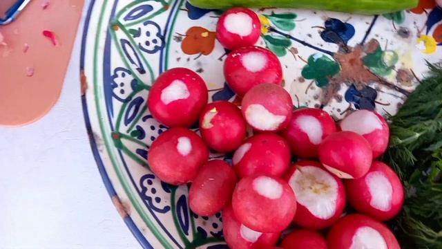 ОКРОШКА НА КВАСЕ ПО РЕЦЕПТУ МОЕГО МУЖА,В ЕГО ЖЕ ИСПОЛНЕНИИ смотреть онлайн