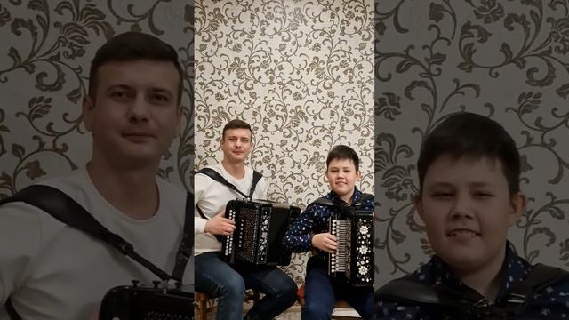 Очень душевная песня) @garmon_gosh #баян #гармонь #музыка#музыкадлядуши#гармонист#музыканты смотреть онлайн