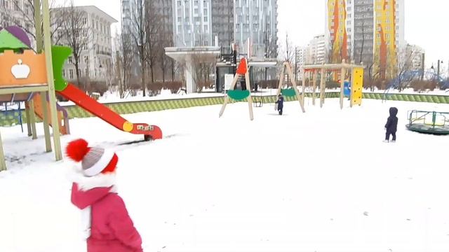 ВЛОГ . КРАСИВАЯ детская ПЛОЩАДКА . Зима !!! VLOG . BEAUTIFUL children's PLAYGROUND . Winter !!! смотреть онлайн