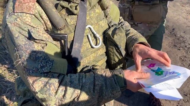 Бойцы на передовой читают письма из тыла. смотреть онлайн