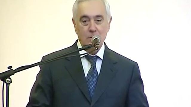 Мурат Зязиков и Александр Богомаз в Брянске открыли пристройку к лицею №27 на 600 мест смотреть онлайн