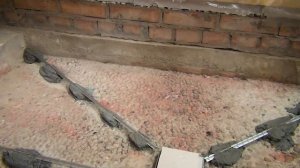 СТРОИТЕЛЬСТВО БАНИ. Часть 2 - Пол в бане под плитку с уклоном