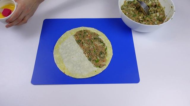 ЕШЬ И ХУДЕЙ! Ленивые ЧЕБУРЕКИ ИЗ ЛАВАША в духовке за 10 минут. смотреть онлайн