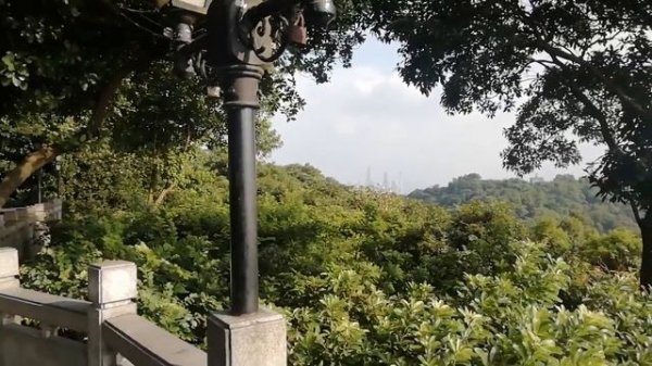 Прогулка на гору Байюнь (гора Белых Облаков). Гуанчжоу.白云山广州