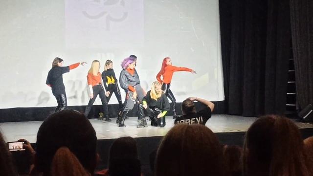 Видео: флог с Ярославского K-pop Cover Battle смотреть онлайн