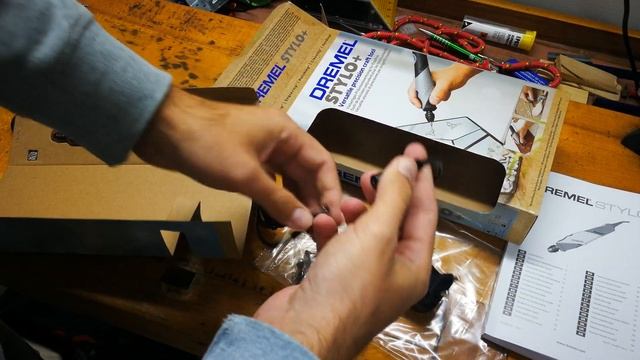 Unpacking / Unboxing Dremel STYLO+ (2050-15) F0132050JA